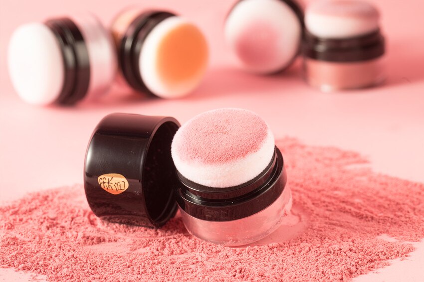 ILISYA Soft Face Blusher Powder Cheek Rouge Nourishing Nude Makeup Brightening Complexion Repair